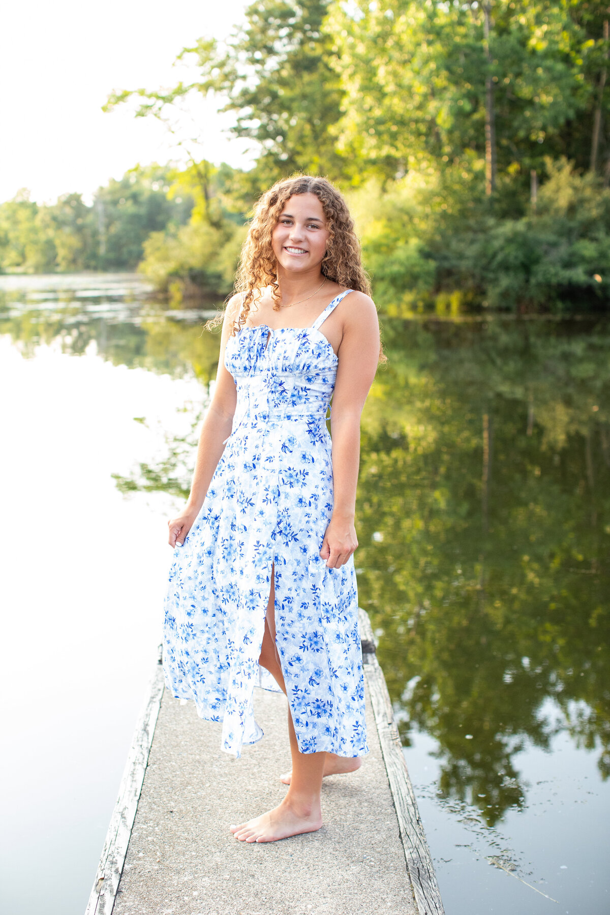 Brighton-michigan-senior-portrait-photographer-anadalai-photography