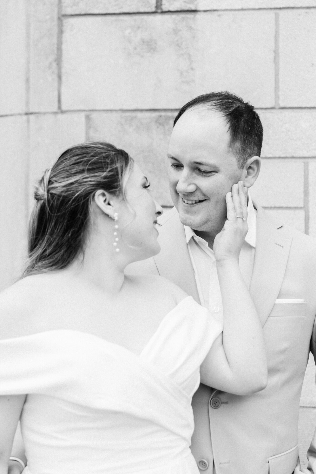 Alexandra & Derek Wedding - Sneak Peeks-25