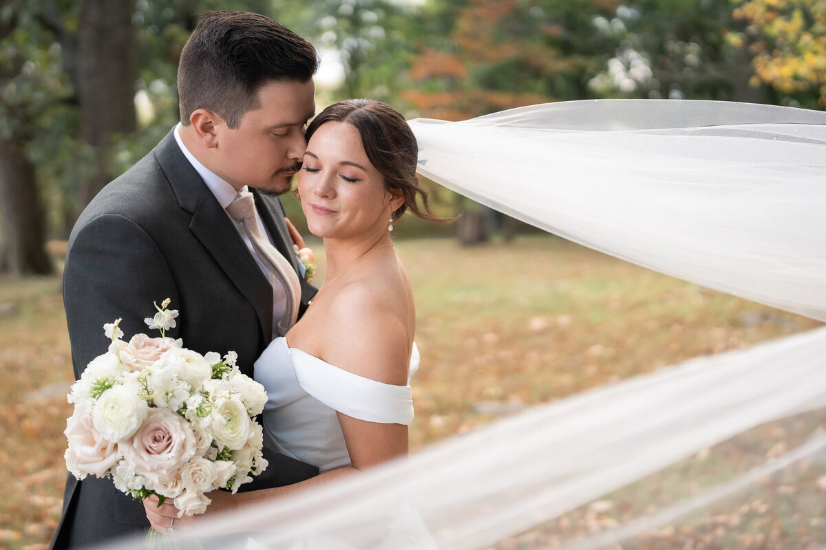 Couples_Hershey-Wedding_226-Edit