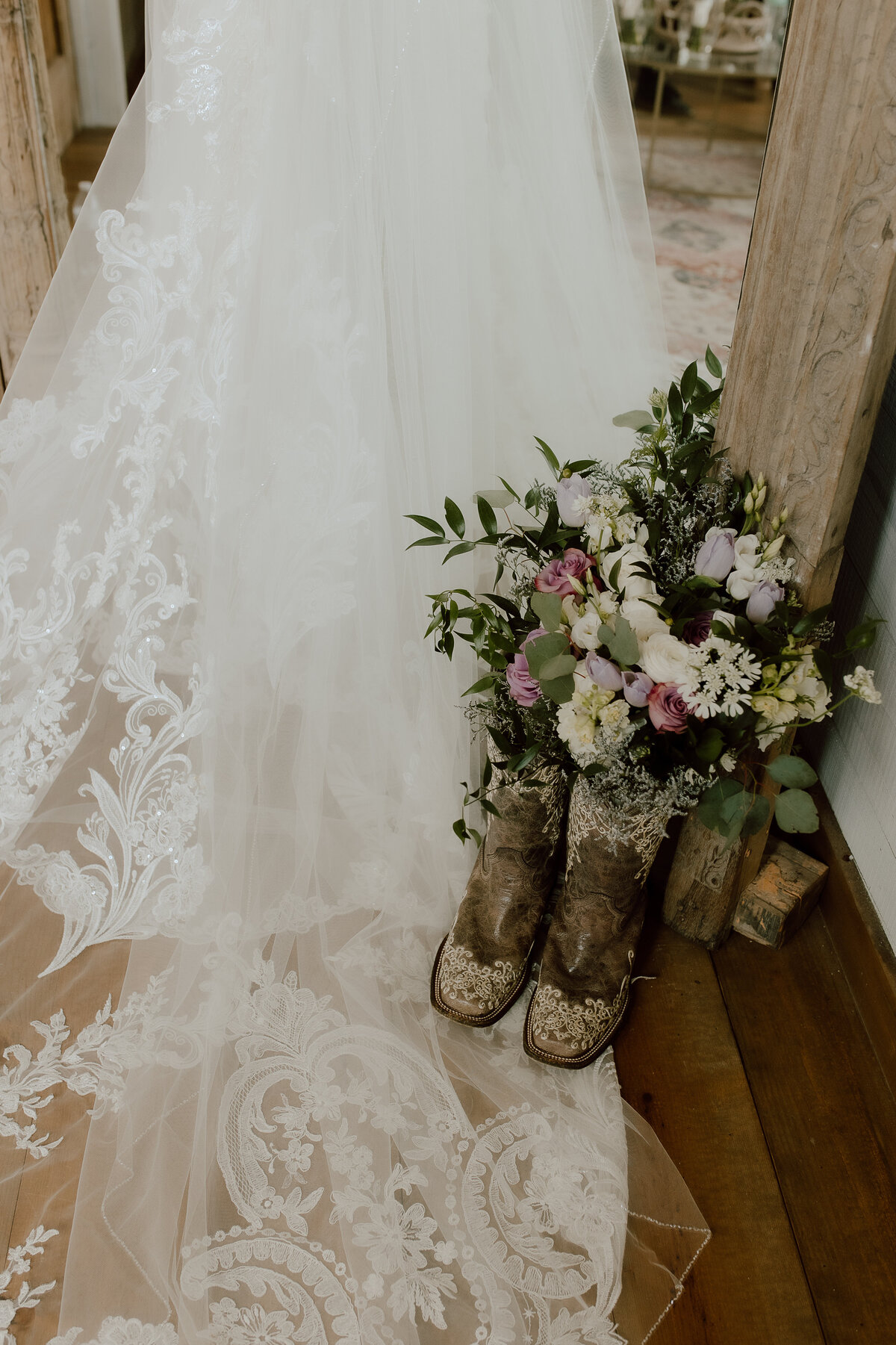 Outdoor ceremony at Hummingbird Hill with soft, natural light and candid moments.