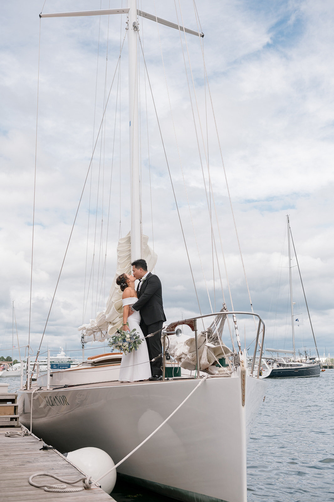 Elopement_Sailboat_Wedding_Newport_RIHBP_1442156CHilaryBPhotography