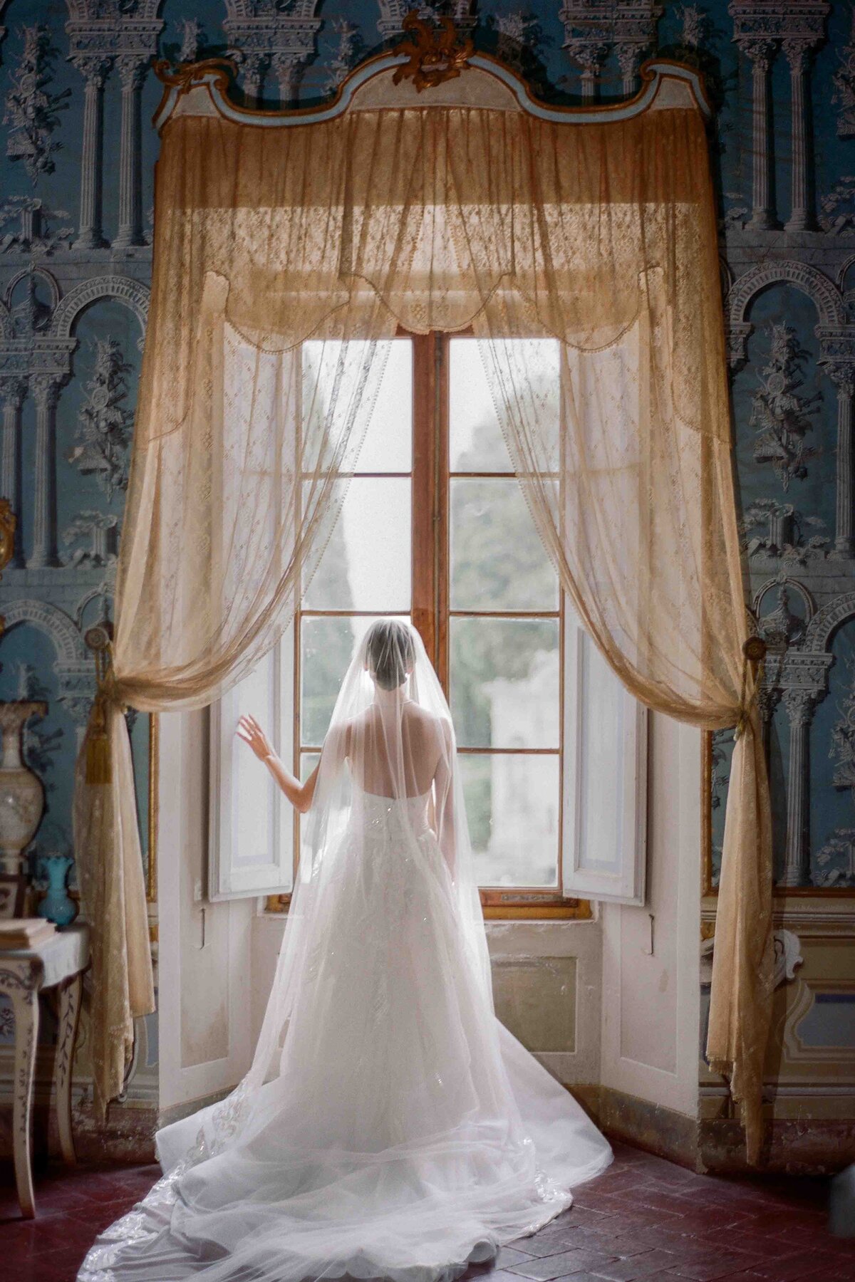 Molly-Carr-Photography-France-Wedding-Photographer-6