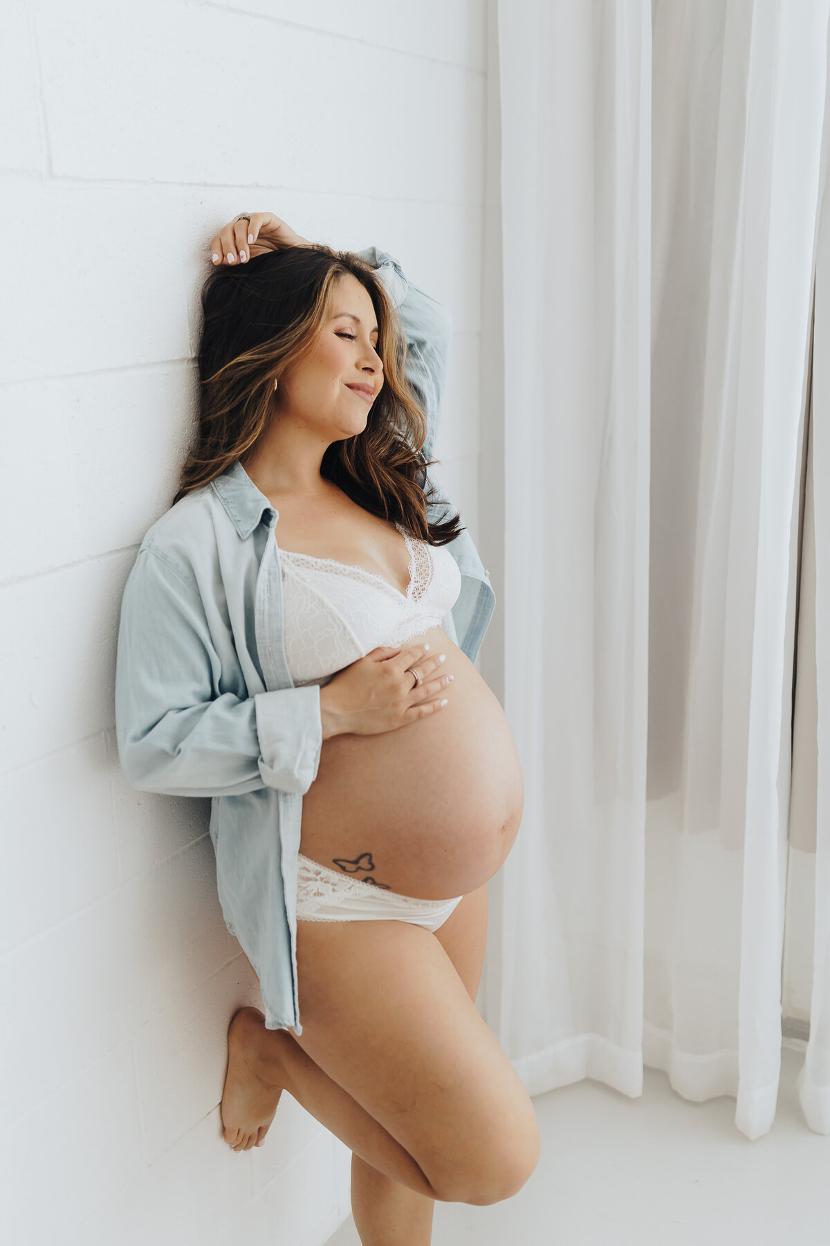 Emily_Woodall_Photography_Intimate_Maternity-43