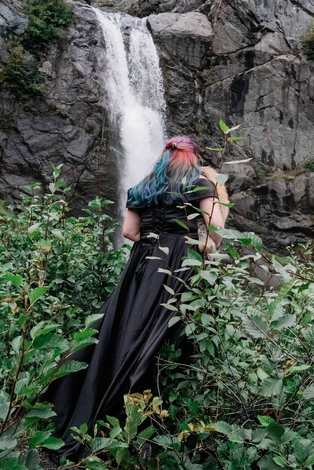 waterfall-elopement-locations-in-alaskaSoul-and-Sky-Weddings-Soul-and-Sky-Weddings 113