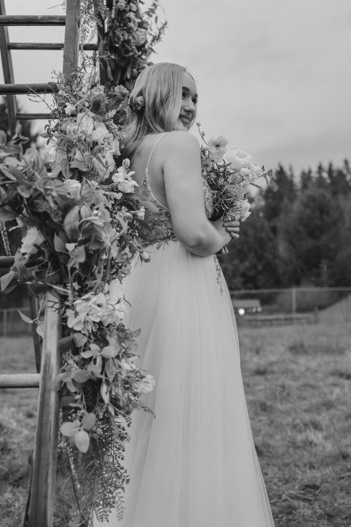 Jessica-Grant-Wedding-at-Infinity-Farm-Issaquah-SEATTLE-WA-Amy-Law-Photography-94