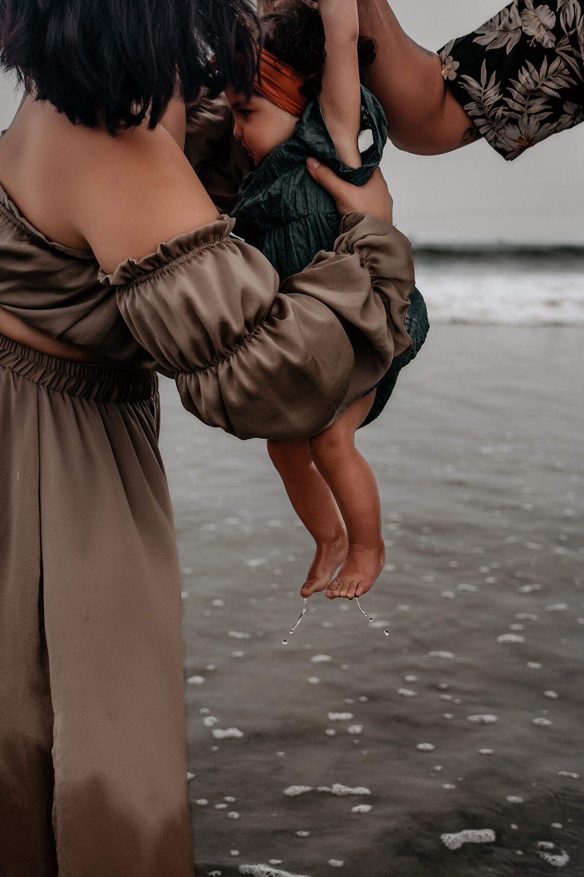 sealbeach-family-photo_m10