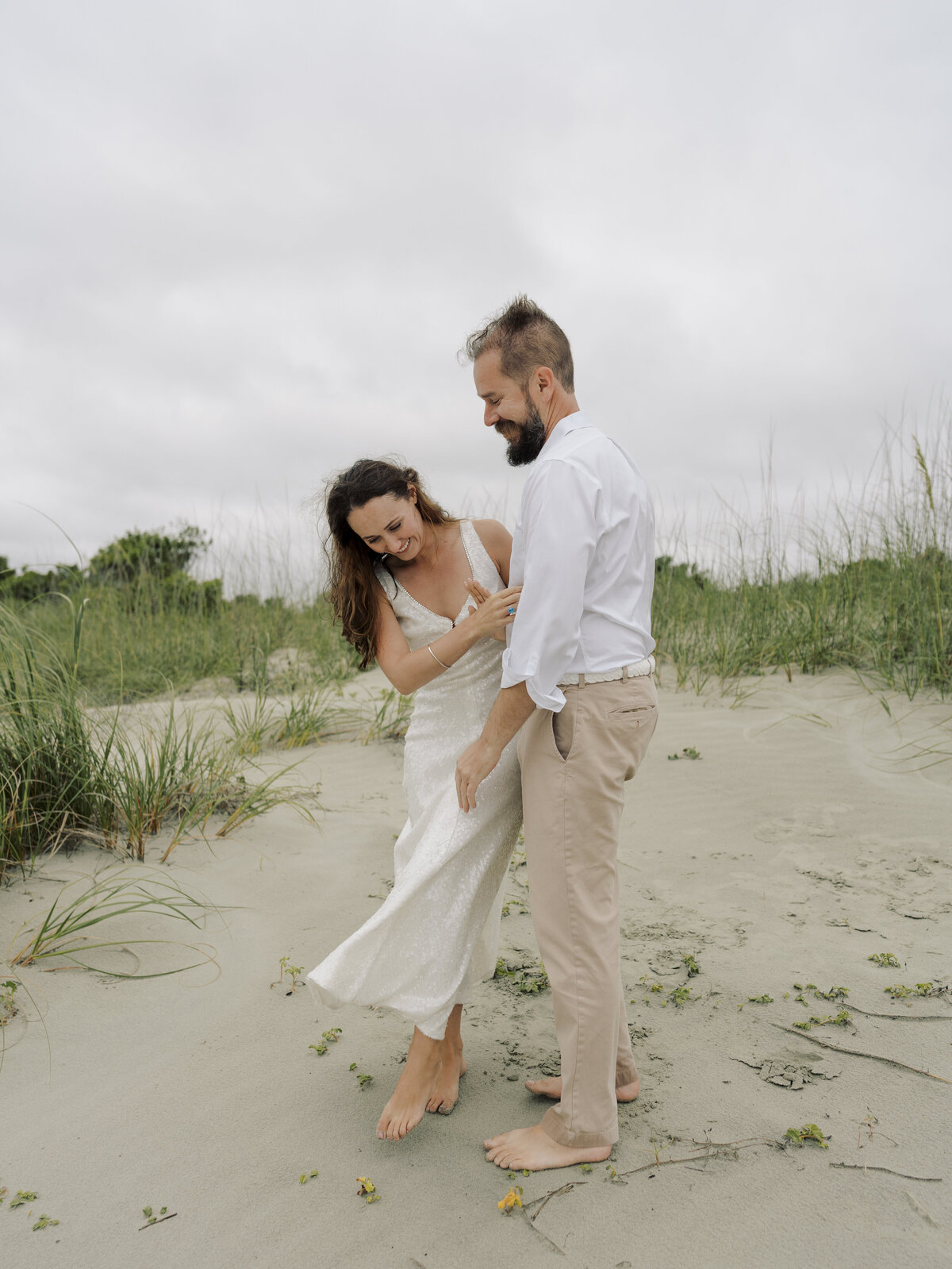 kelseycowley_beach_wedding_page&michael-71