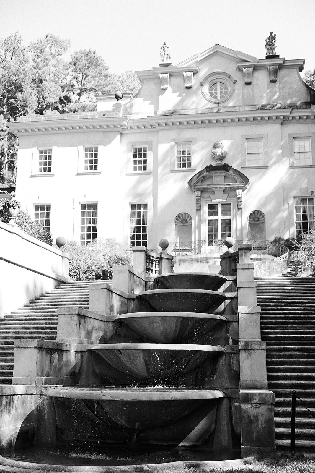 Atlanta-Swan-House-Engagement-Crystal-Photography-BW-44