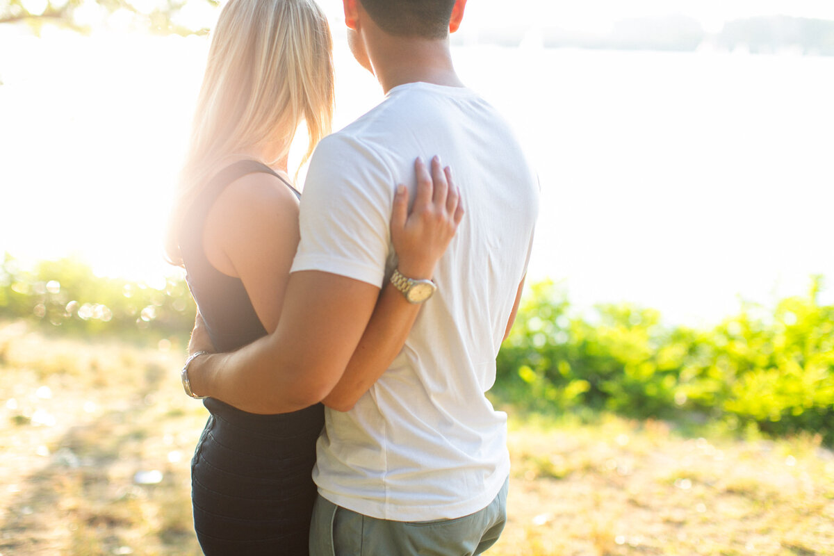 candid-boston-engagement-photographer-zev-fisher025