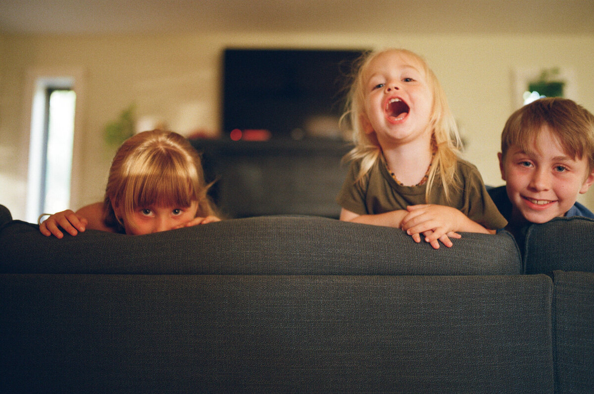 35mmFILM_WildersFlowers_Family_Nouvel_8