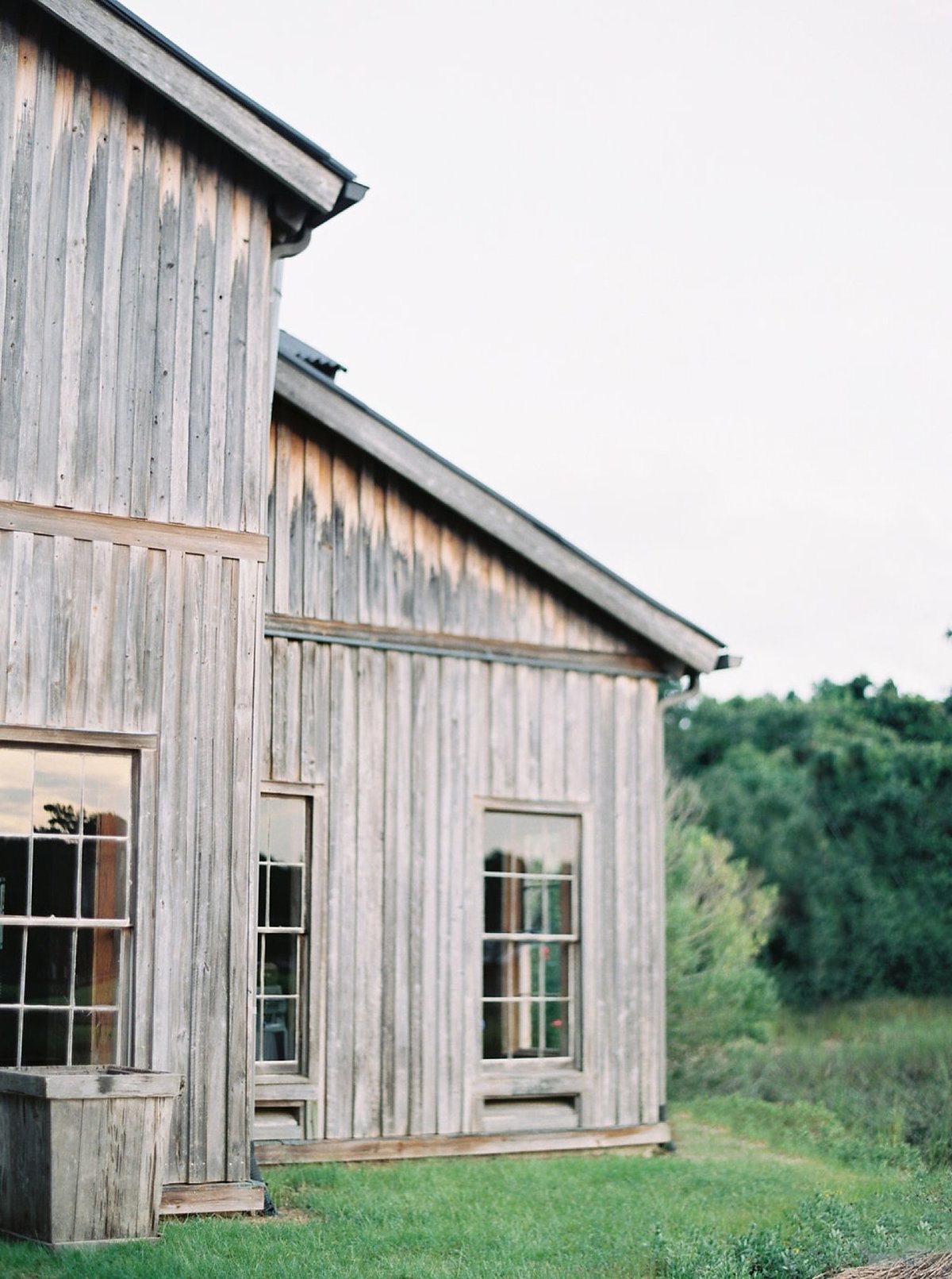 cotton dock boone hall plantation wedding