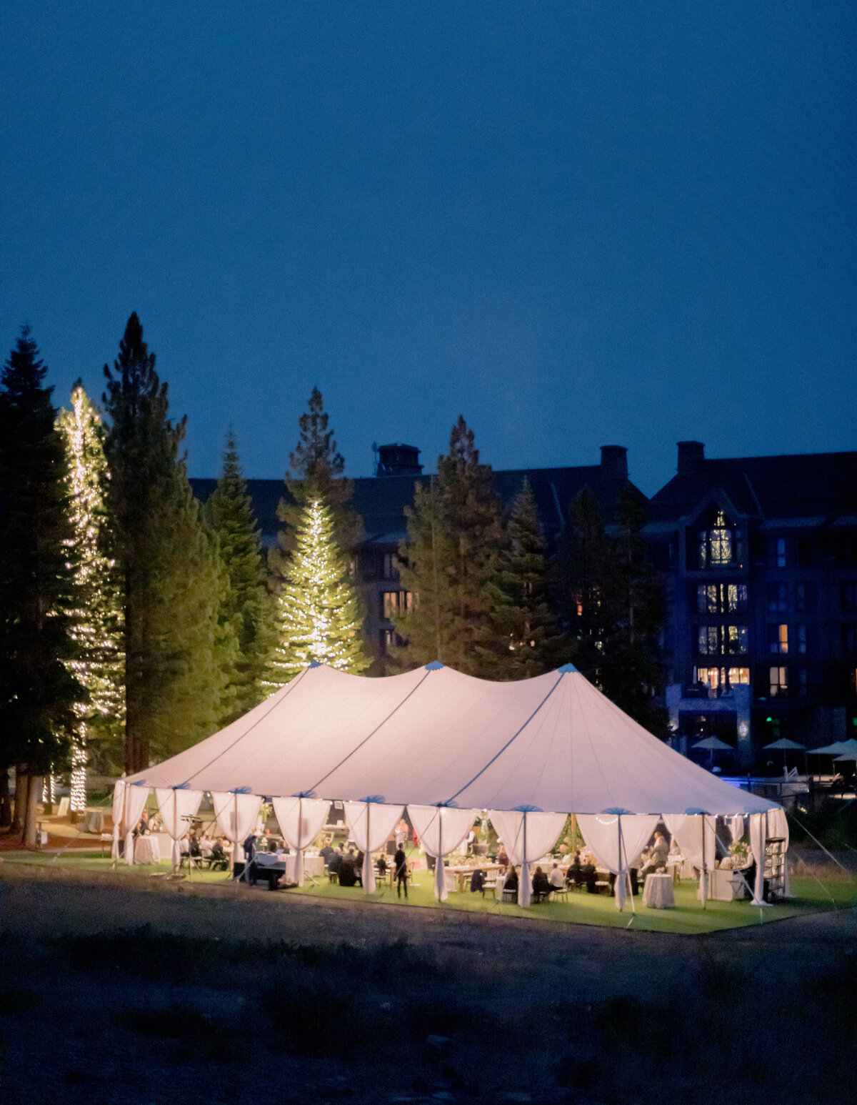 ScottSikoraPhotography-SikoraEvents-RitzCarltonWeddingLakeTahoe-157