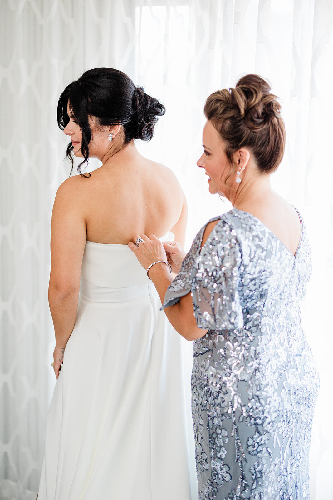 jen fox and ivory chicago wedding photography-113