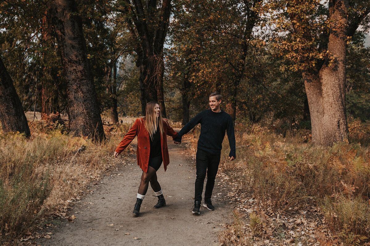 Yosemite-Couples-Photographer-105