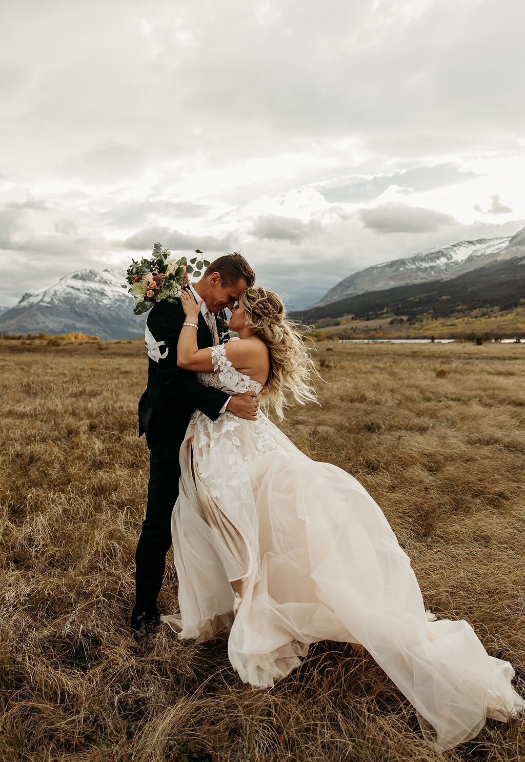 glaciernationalparkelopement-glaciernationalparkelopementphotographer-elopement-photography-elopementphotographer-17