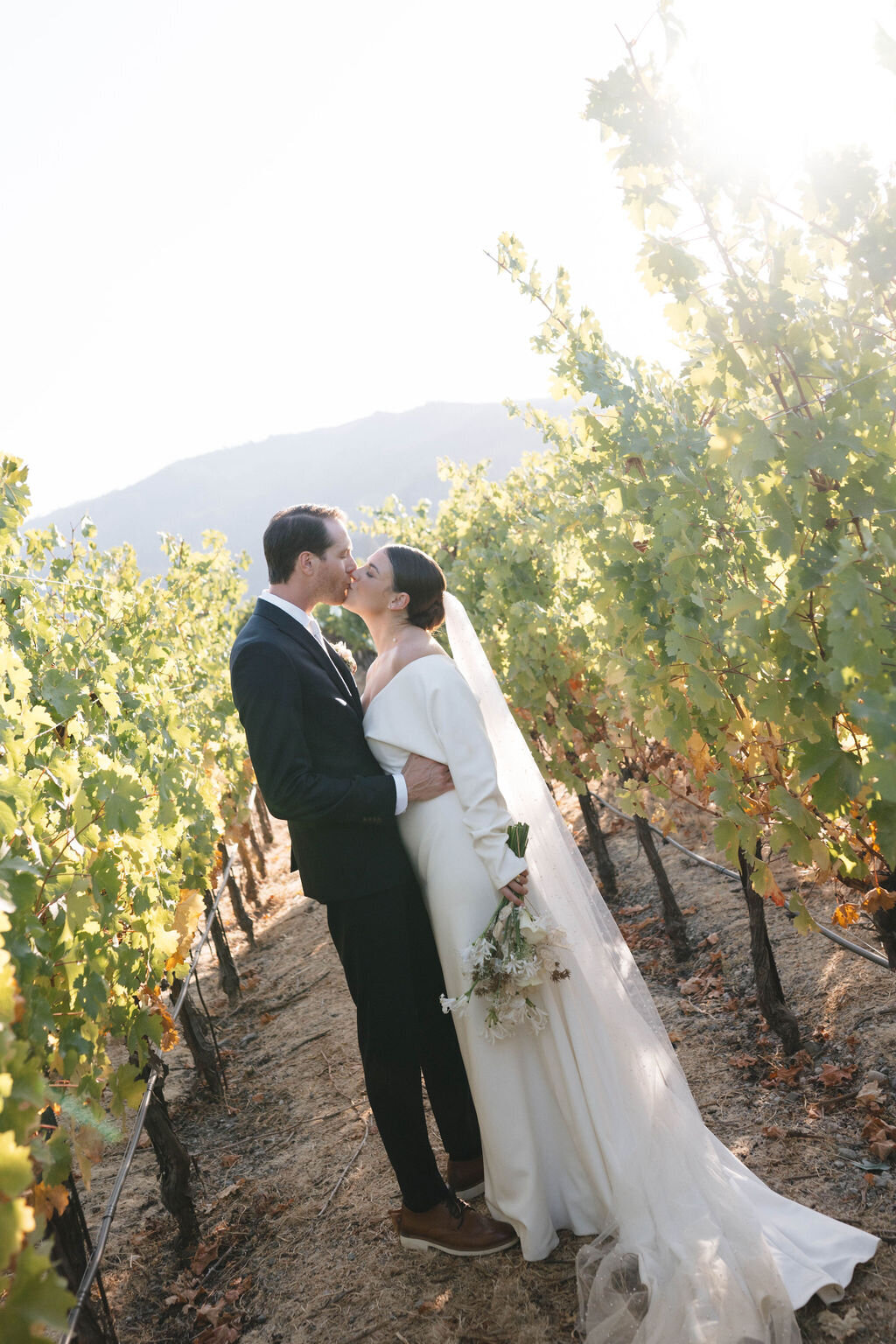SydneeMariePhotography--NewYorkWeddingPhotographer--TrePosti,StHelenaWedding--M+D-85