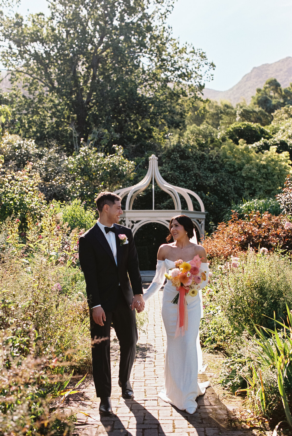 HannahBirdPhoto_Isabel&Josh_FilmPreviews_7