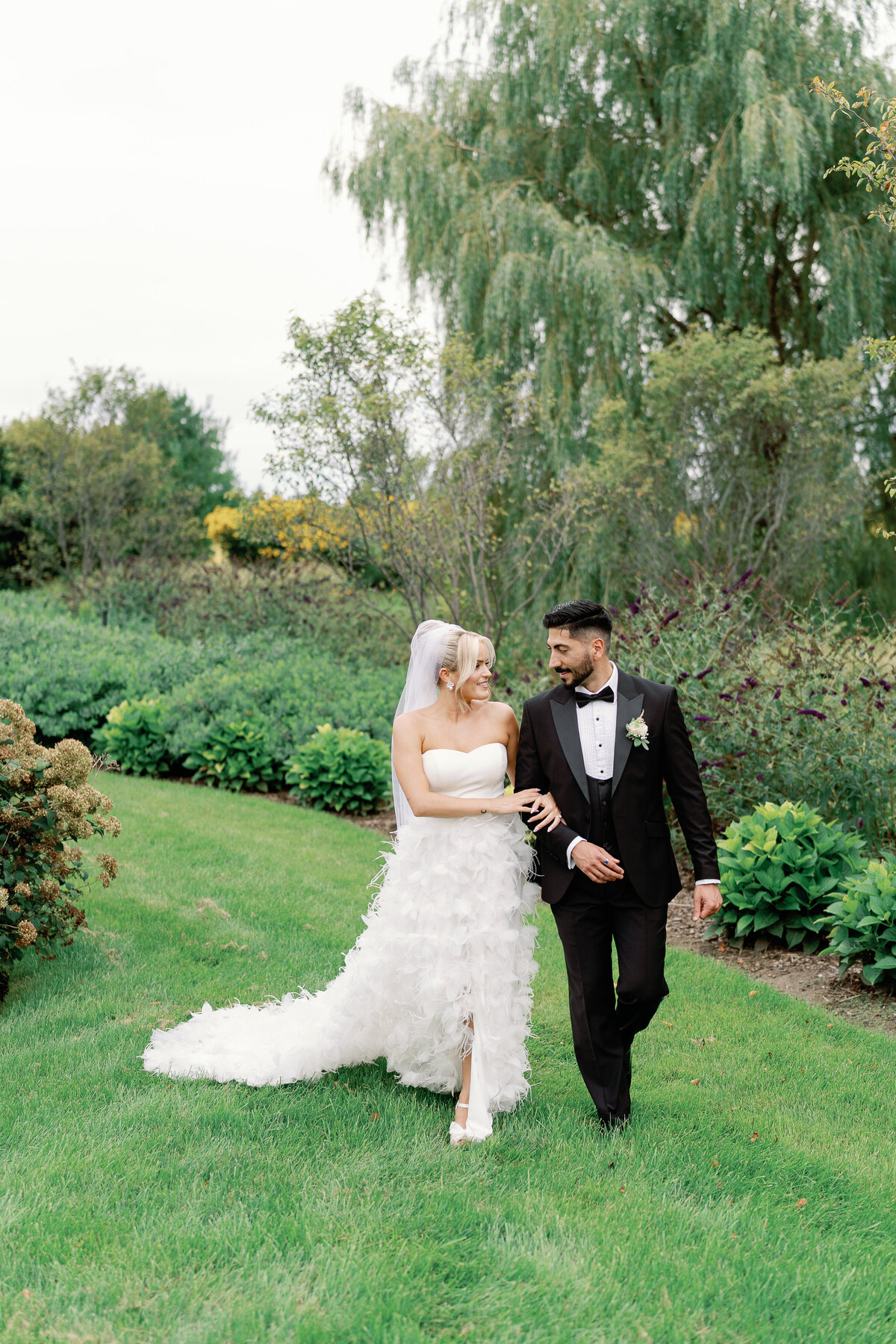 Bride + Groom Portaits-9