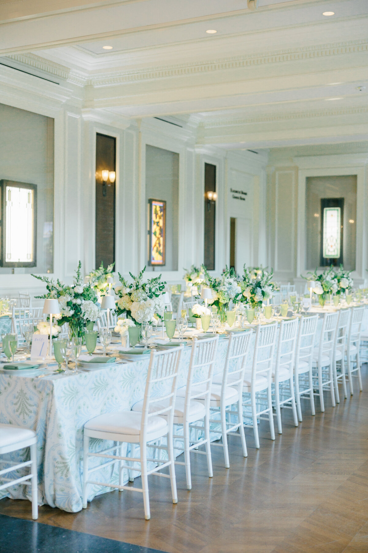 Lexi Benjamin Photography_Reynolds Chicago History Museum Wedding_07.06.24-297