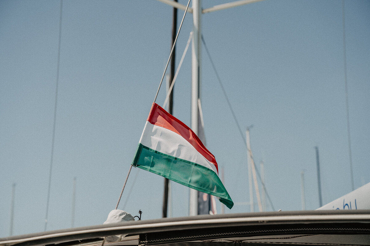 blanka_katko_boat_wedding_balaton_photograper-3