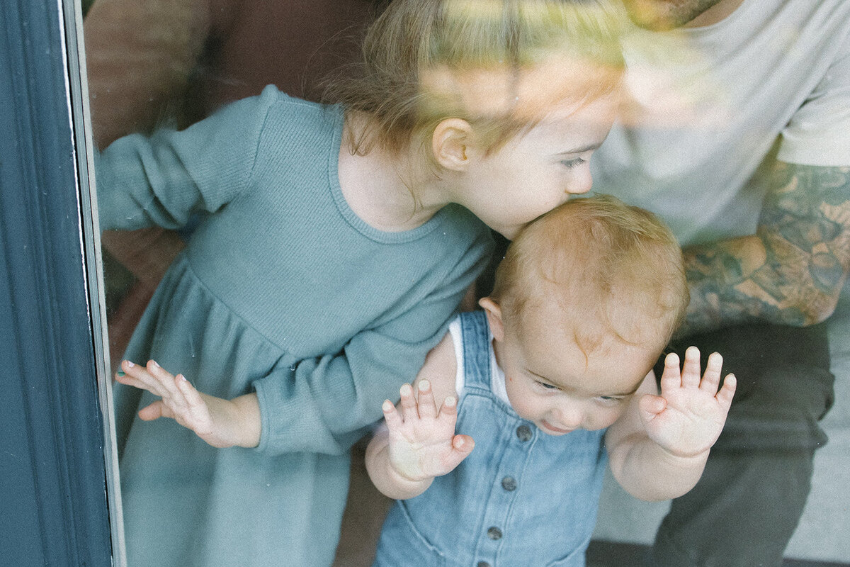 Lindsayfamilyhomesession-89_websizeSeattle Edmonds Family Photography inside your home