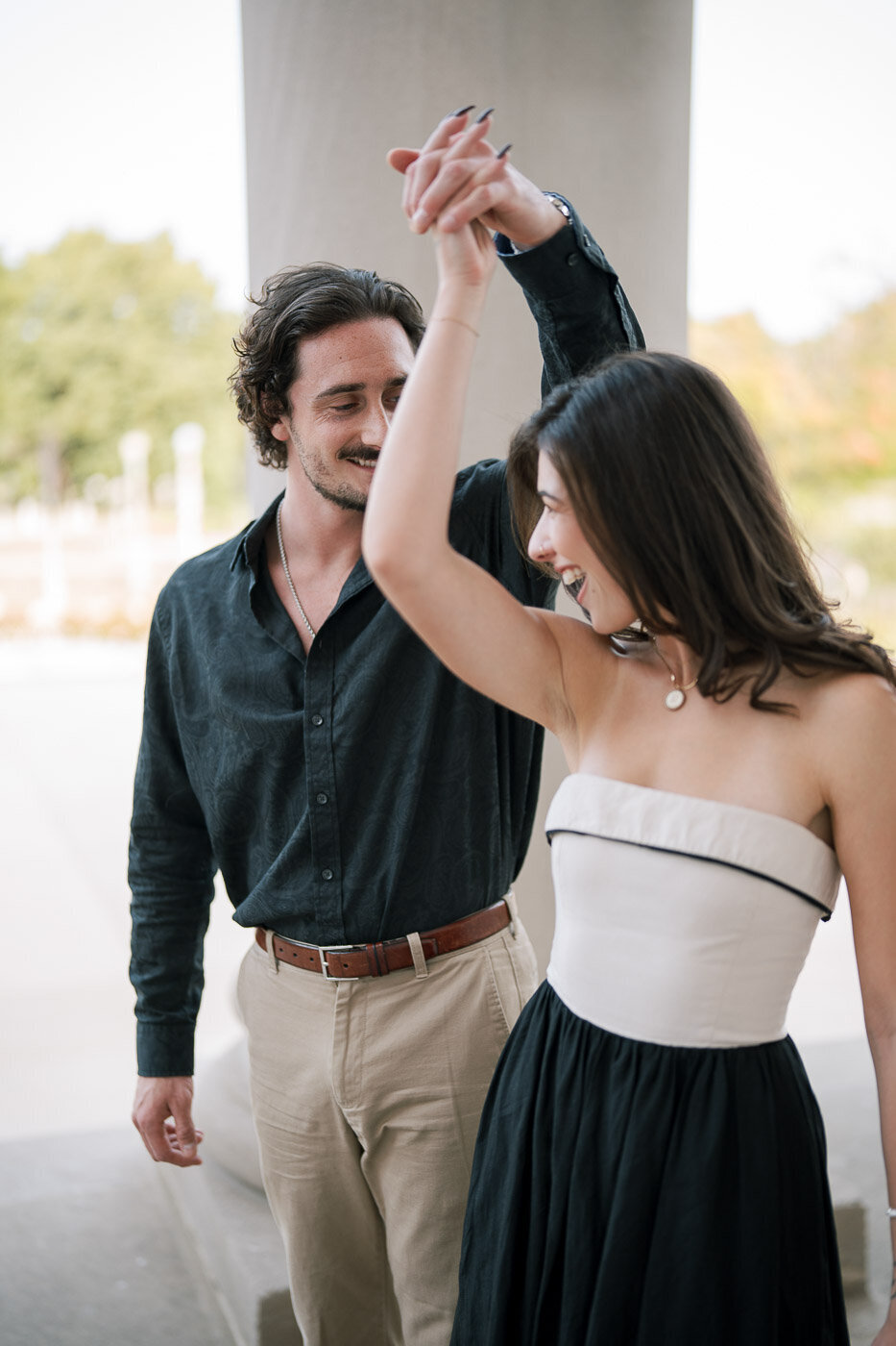 Downtown Chicago Engagement Photos-22