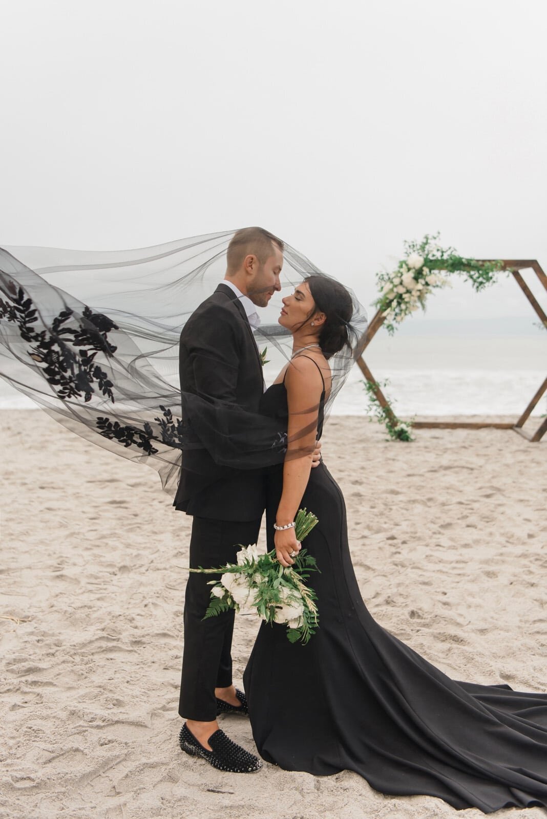North Carolina Wedding | Blue Satin Bee 117
