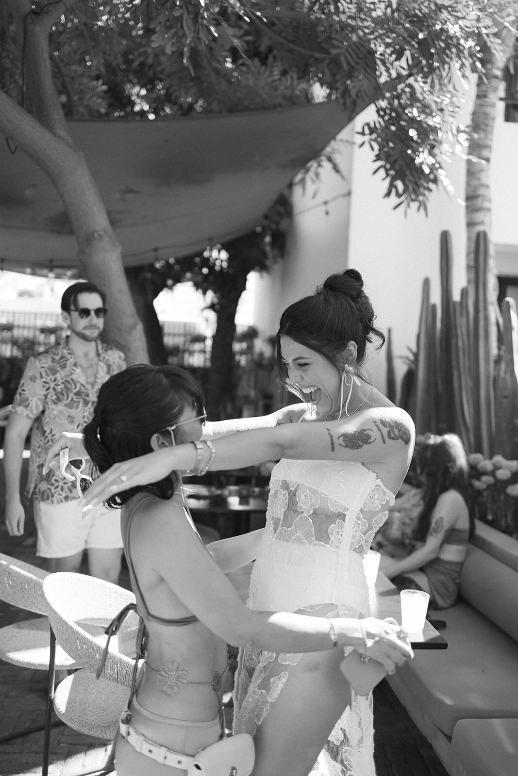 20241103_DOSMASENLAMESA_VJ_LOSCABOS075-BW_websize