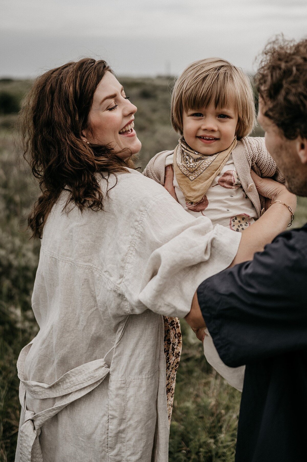 38-LouiseBoonstoppelFotografie_familieshoot_gezin