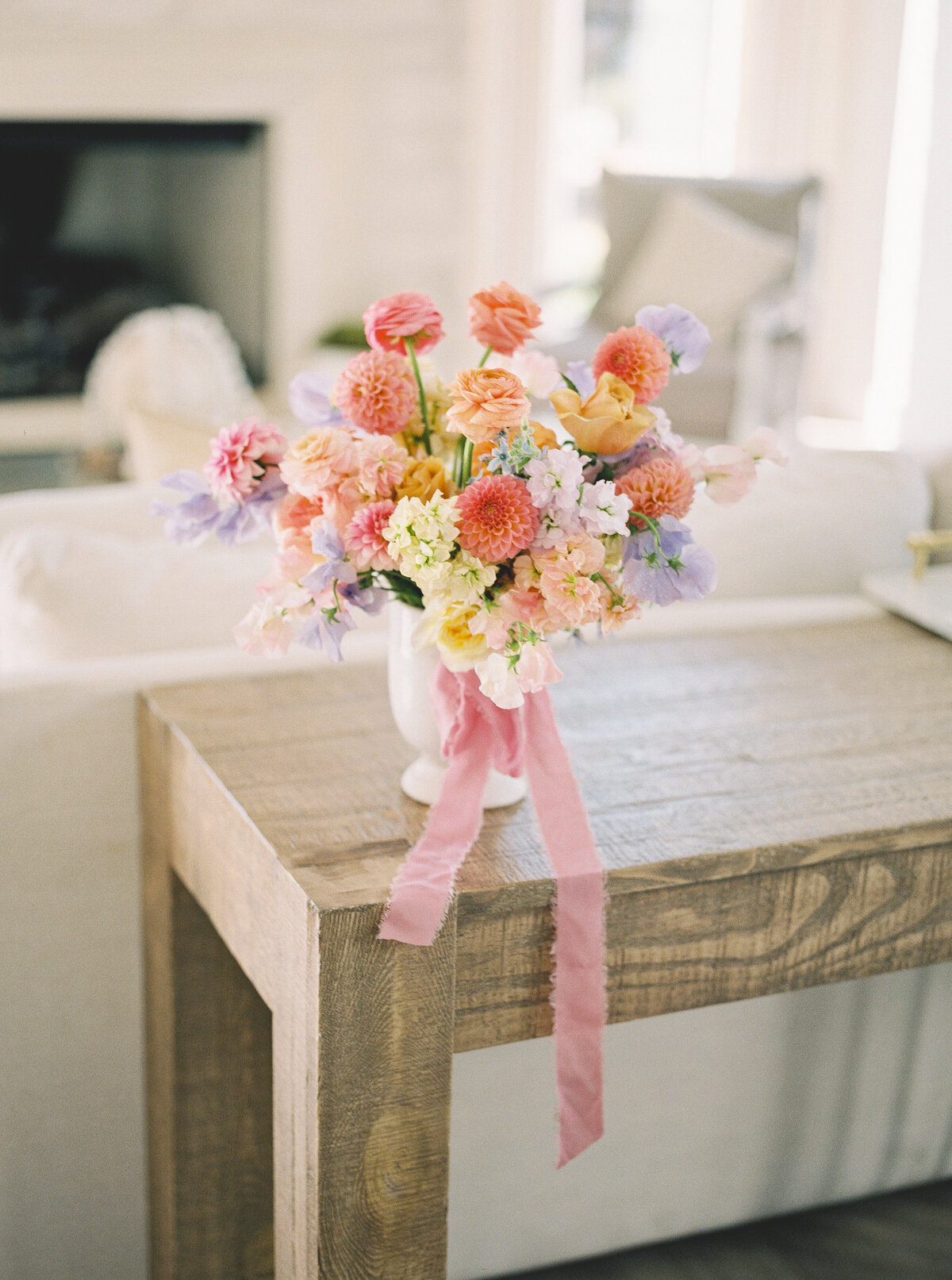 floral-installations-the-arlo-austin1