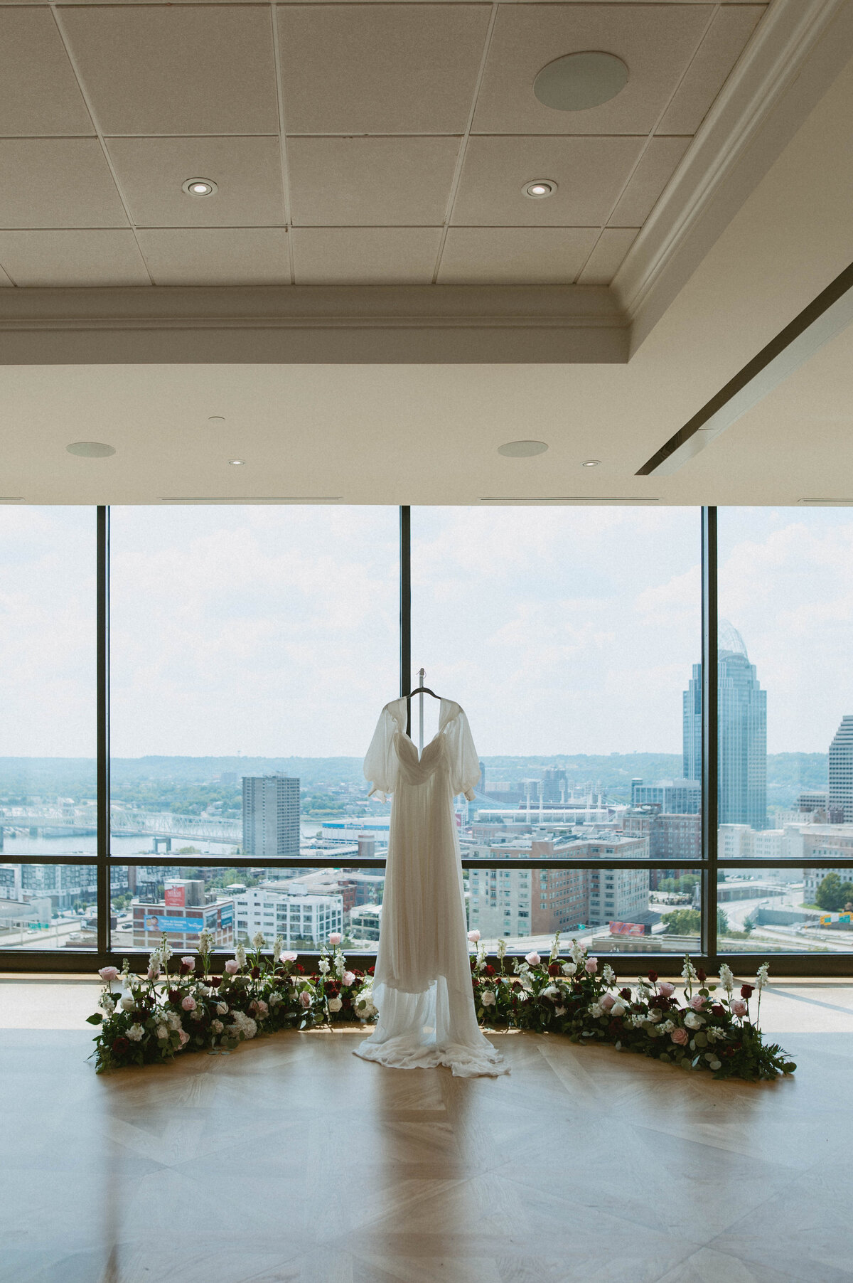 Wedding_Cincinnati_Ohio_Taft Musuem_May2024_Claire_Keathley_Photography-45 5