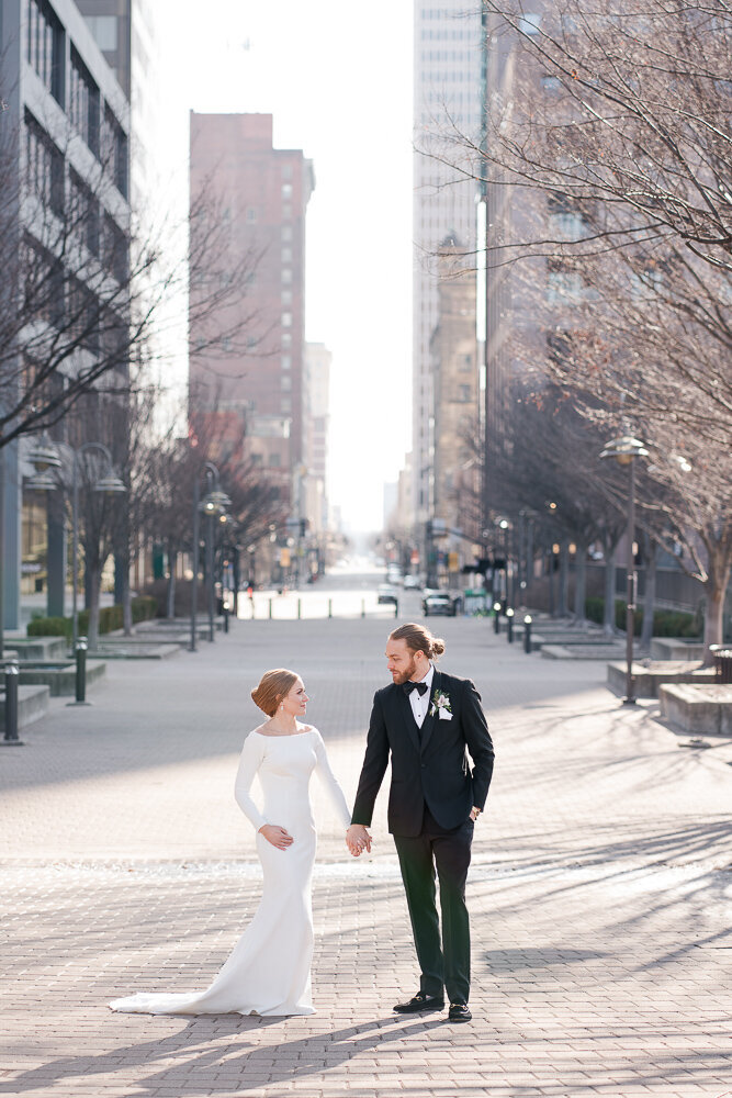 cityscape-wedding-photography-classic-winter-wedding-1