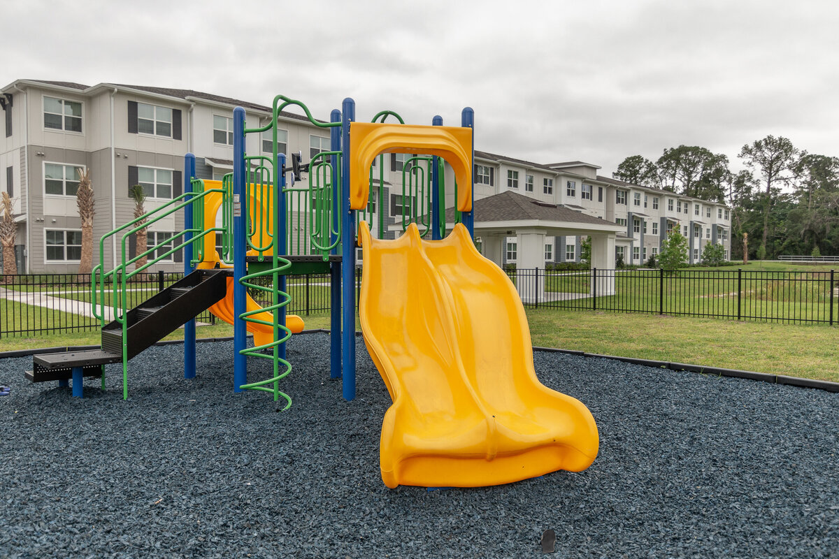 042224 DURHAM PLACE-129