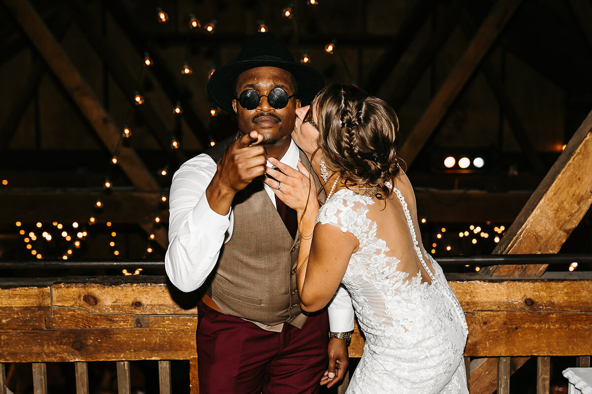 Minneapolis-Wedding-Photographer