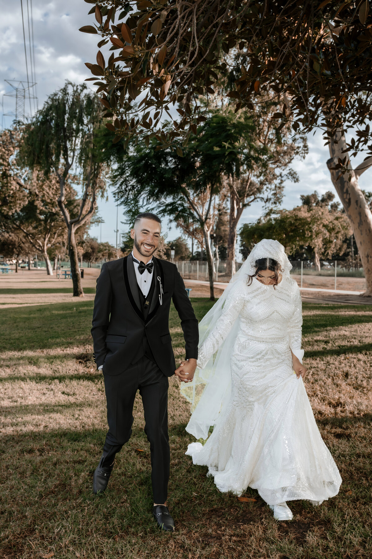 Romantic Candid Wedding Walk in Los Angeles – Bride & Groom Holding Hands