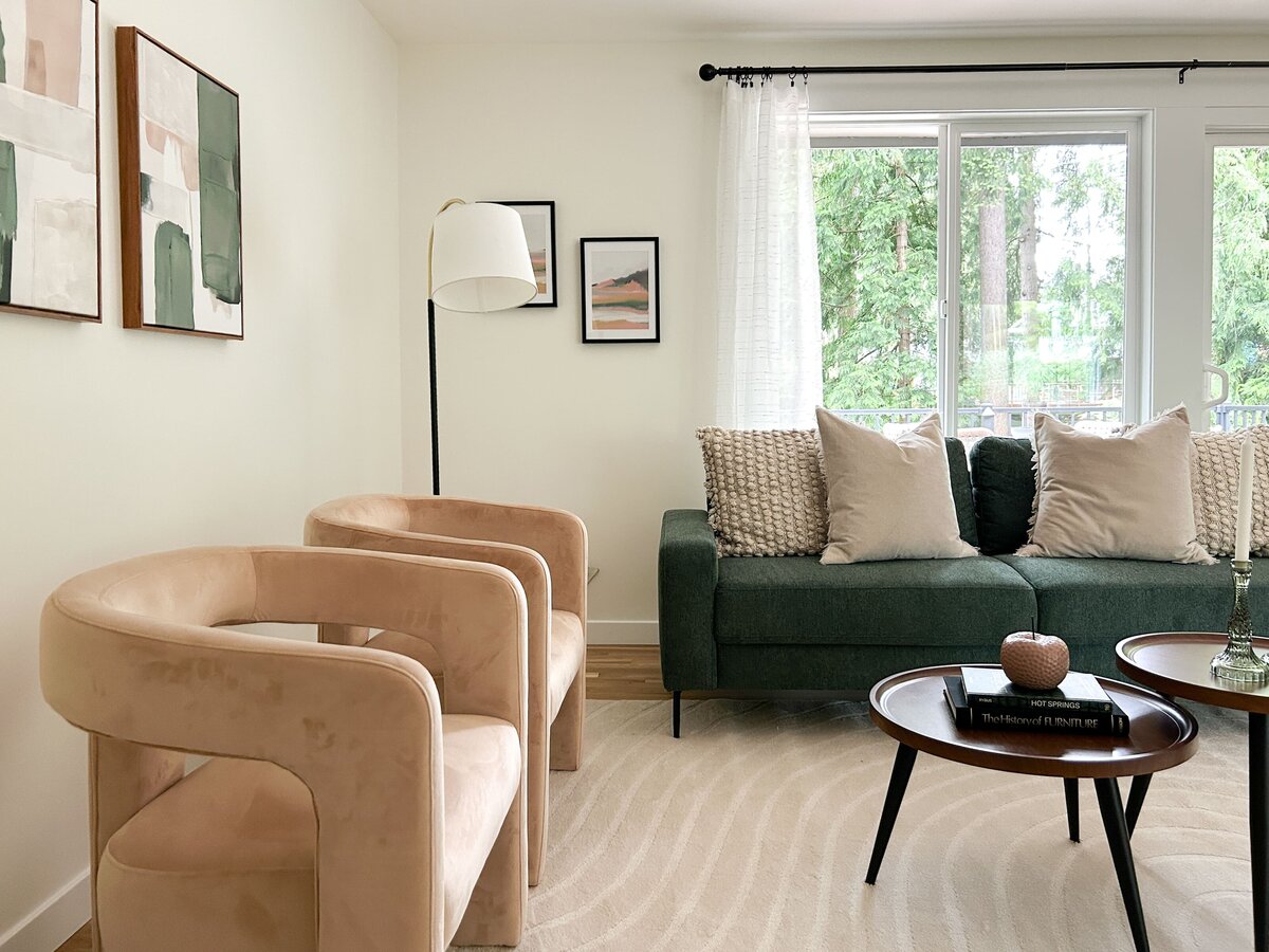 vacant-staging-shoreline-remodel-great-room-modernmollusk-2