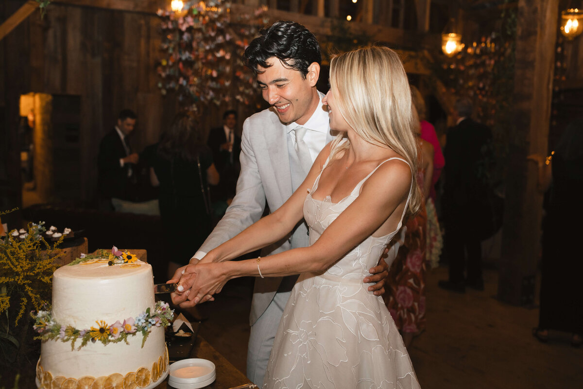 Hayfield-Catskills-New-York-Wedding-Chelsea-Brooke-Events142