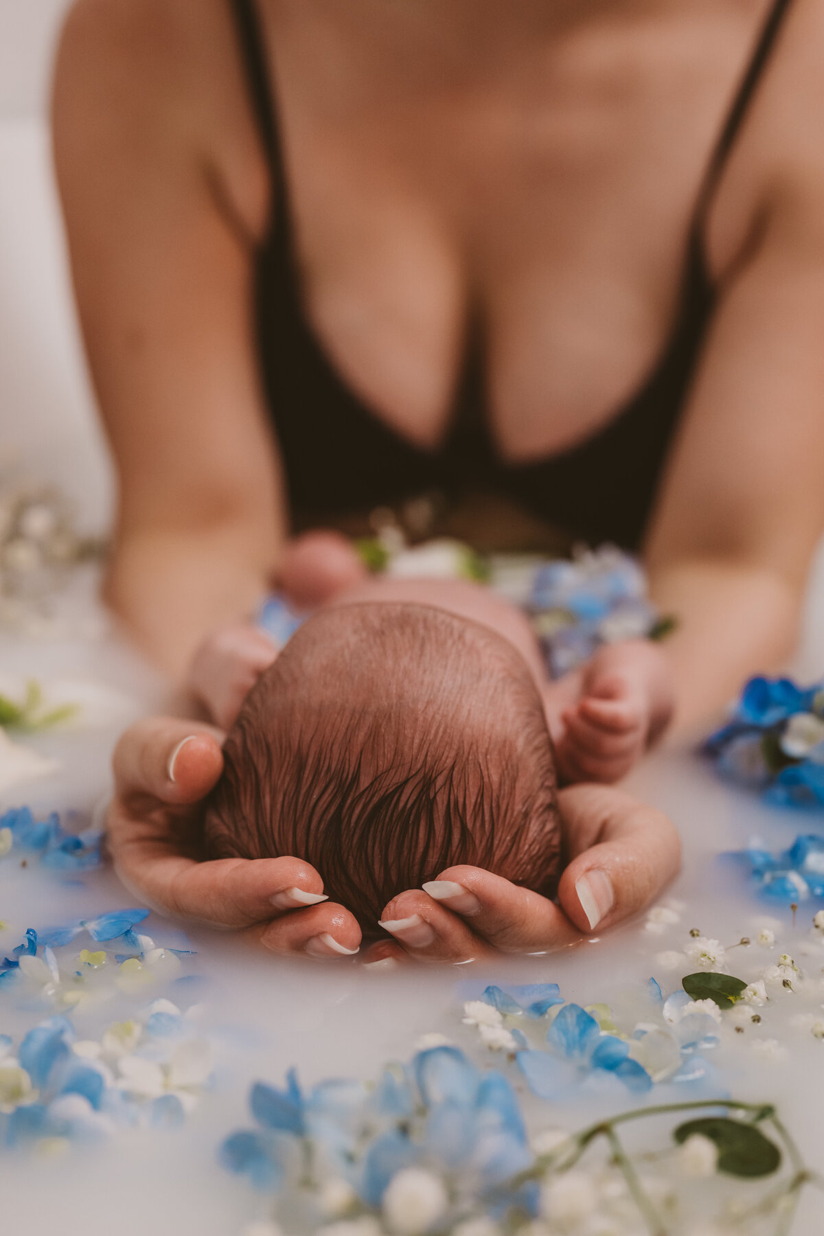 homemade-milk-bath-newborn-session