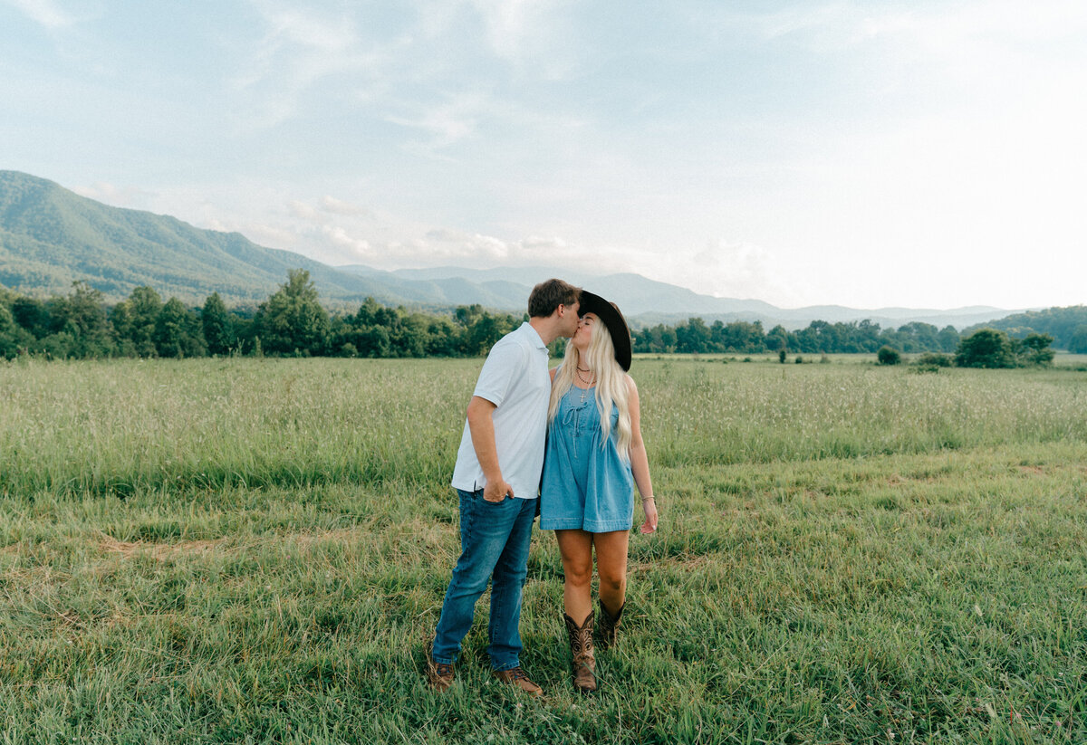Cades Cove Engagement Session