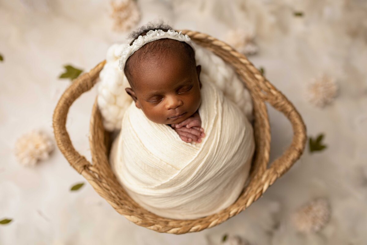 newborn_Sayre-Briele-Photography-LLC_Jamila-1