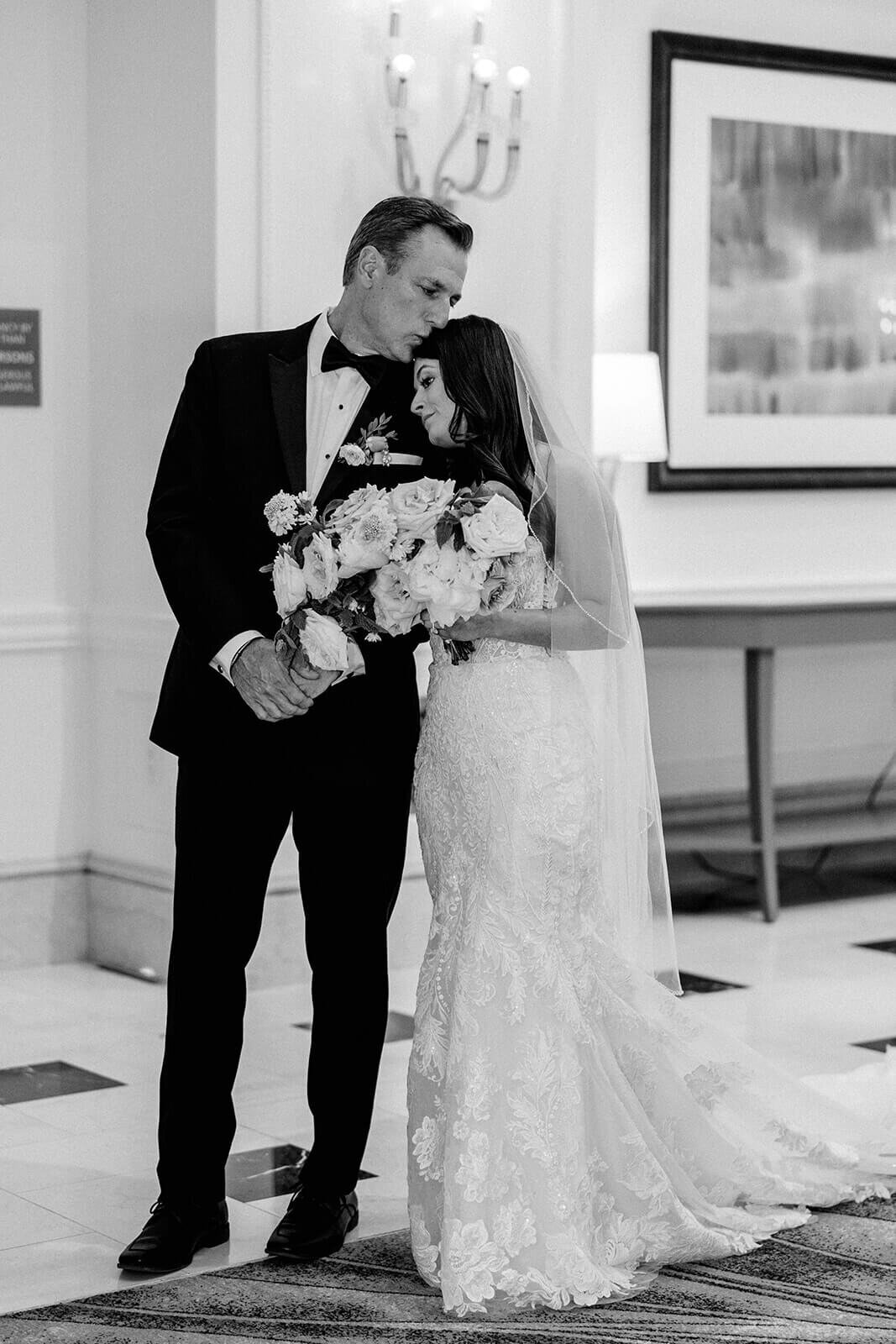 Westin Book Cadillac Detroit Wedding Photos14