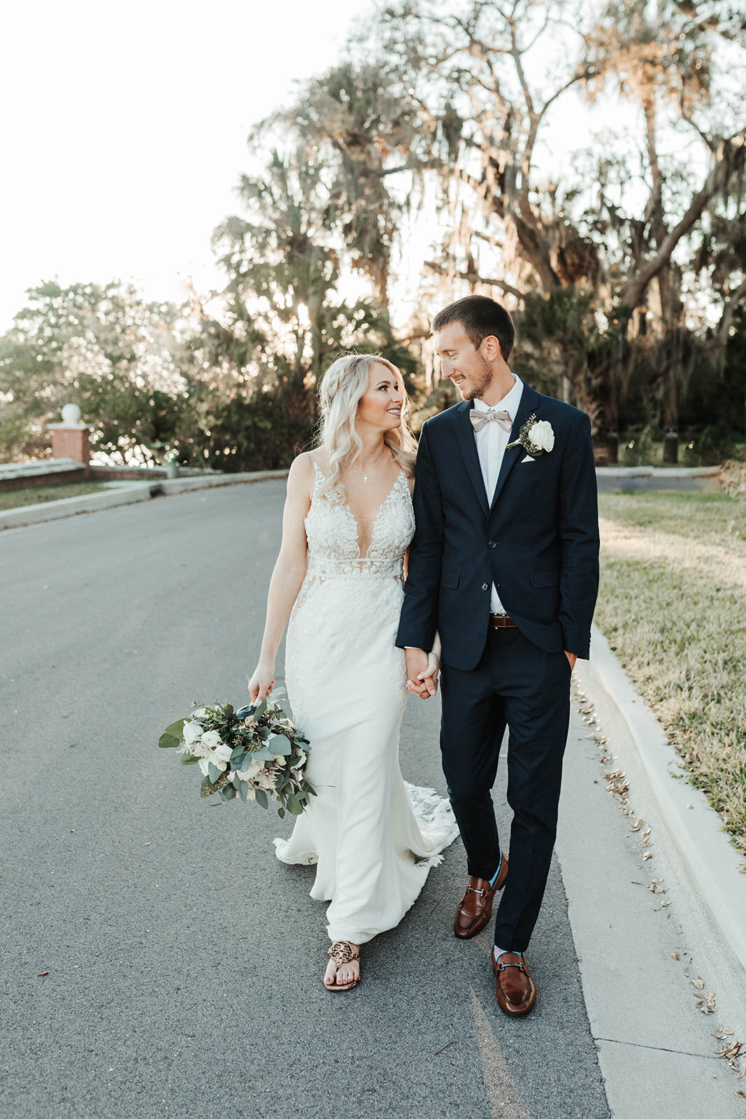 ashley-izquierdo-palmetto-bed-and-breakfast-elopement-chantilly-chic-celebrations-21