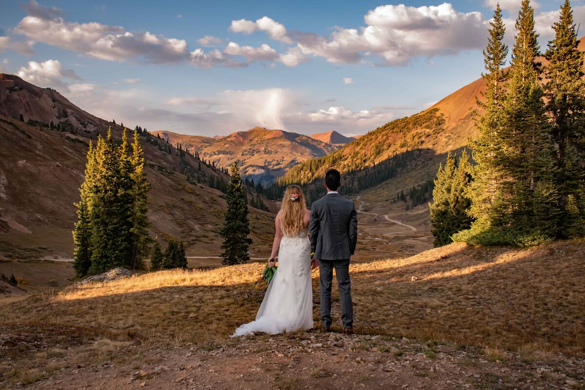 Crested Butte elopement photographer mountains colorado
