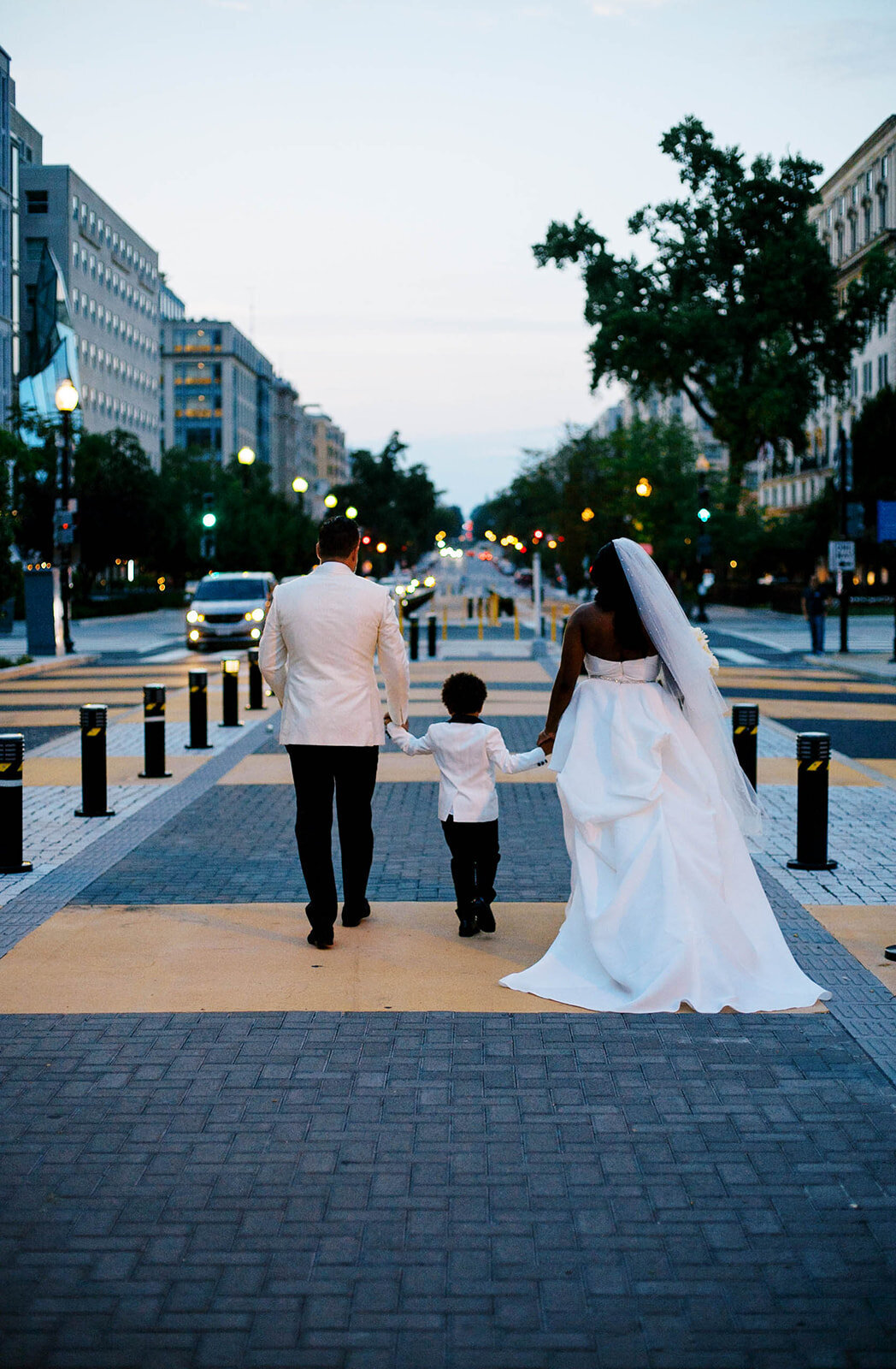 White Luxury in D.C - Floral Gallery by Krysta Smith floral Design_21