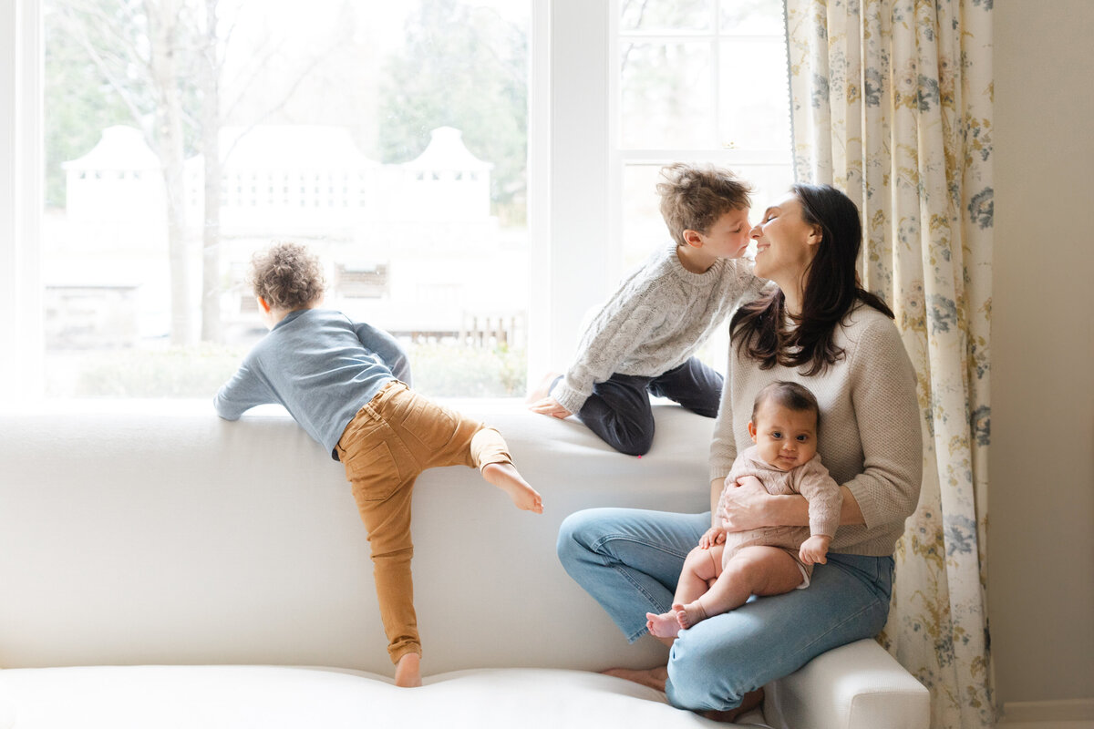 Philadelphia in-home family portrait session - 8