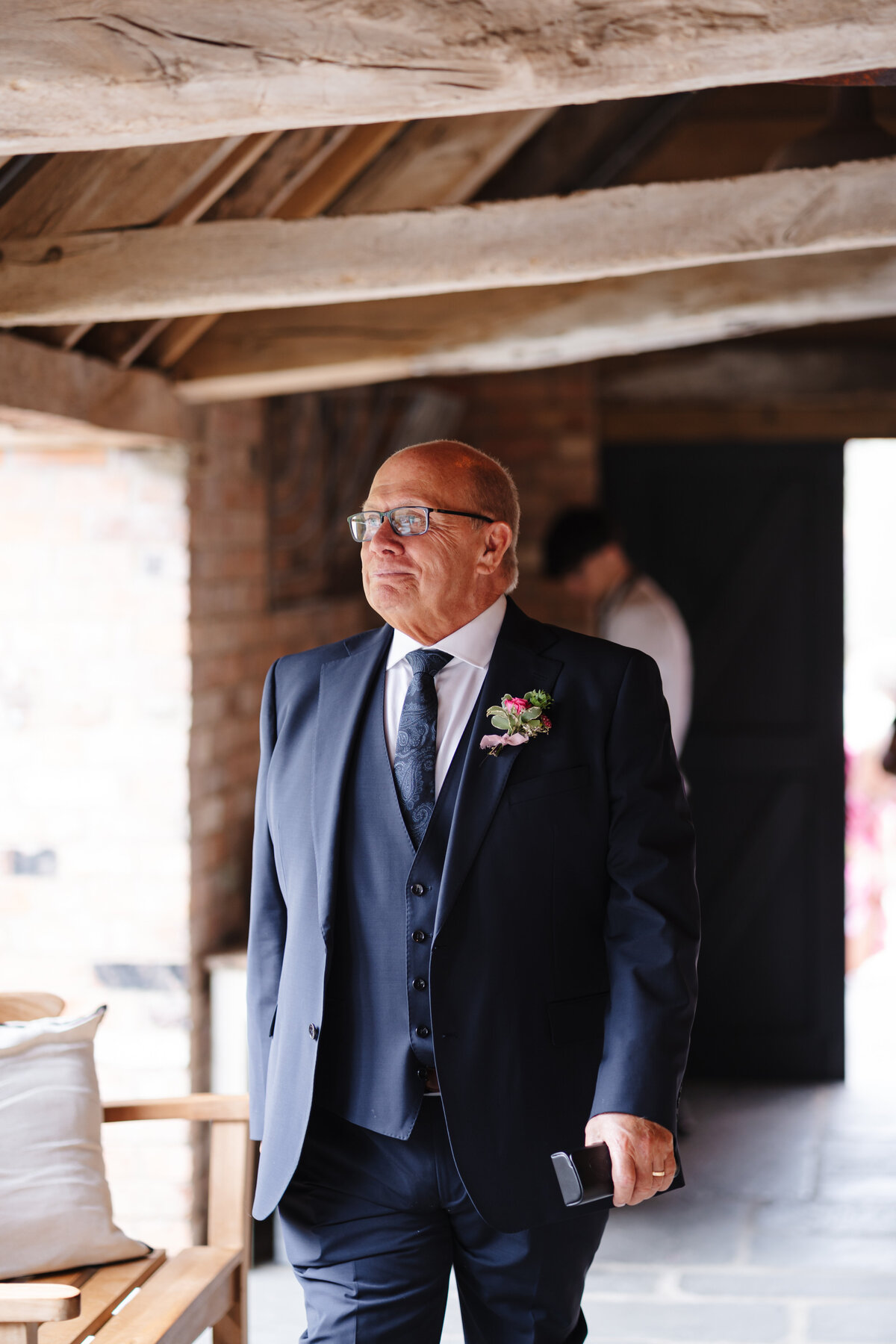 GraceDovePhotography_Matt&EmmaWedding_barnsandyardwedding-39