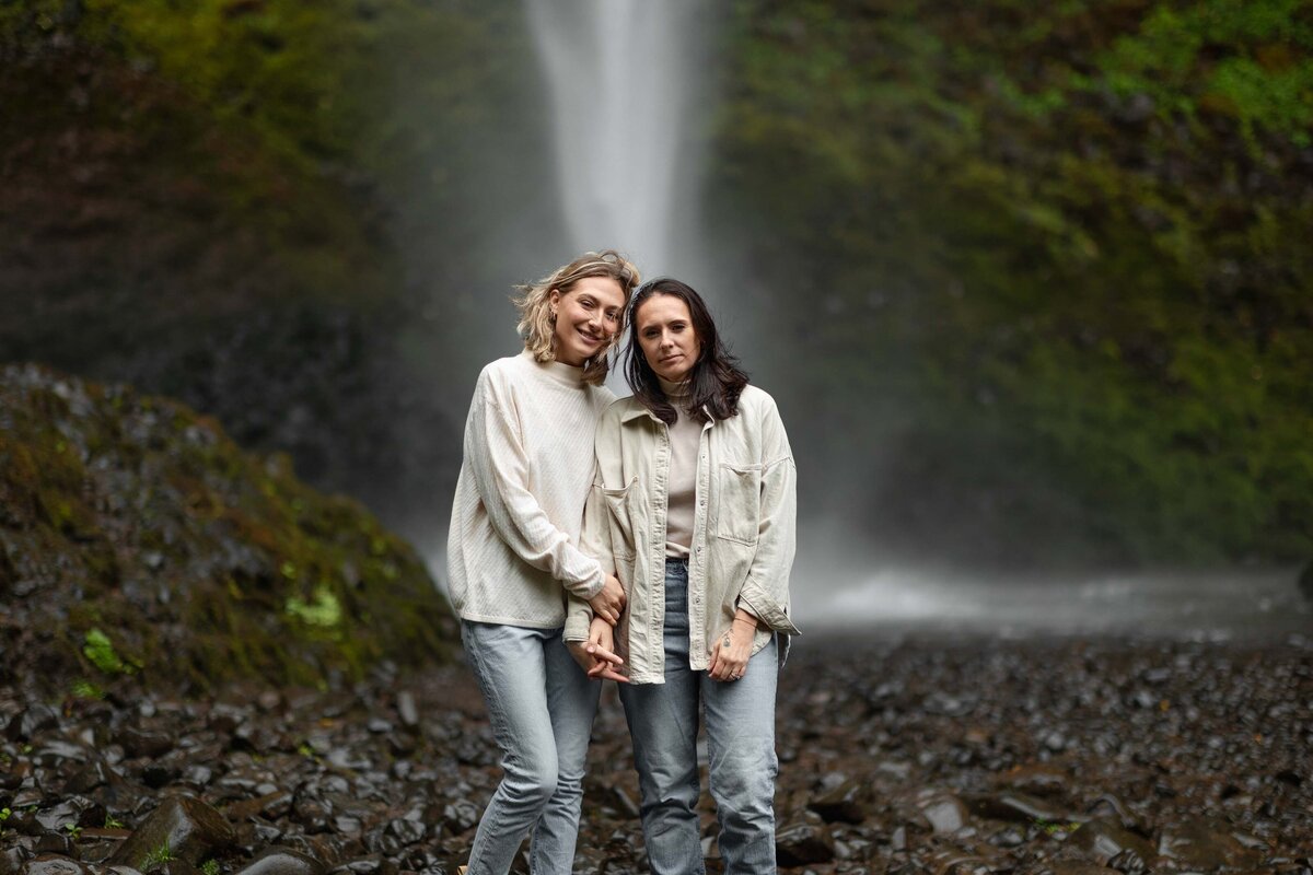 latourell-falls-engagement-session-lgbtq-53