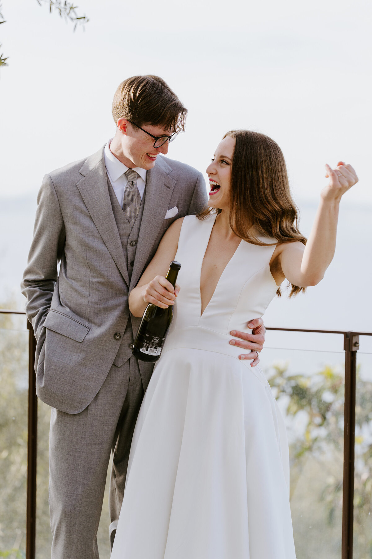 Terrace ceremony overlooking the sea in southern Italy