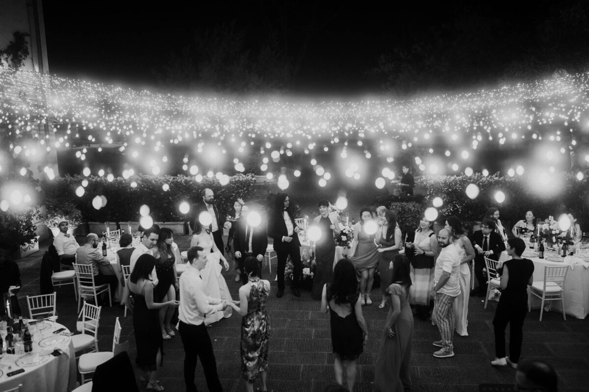 exclusive wedding at villa mangiacane guest party