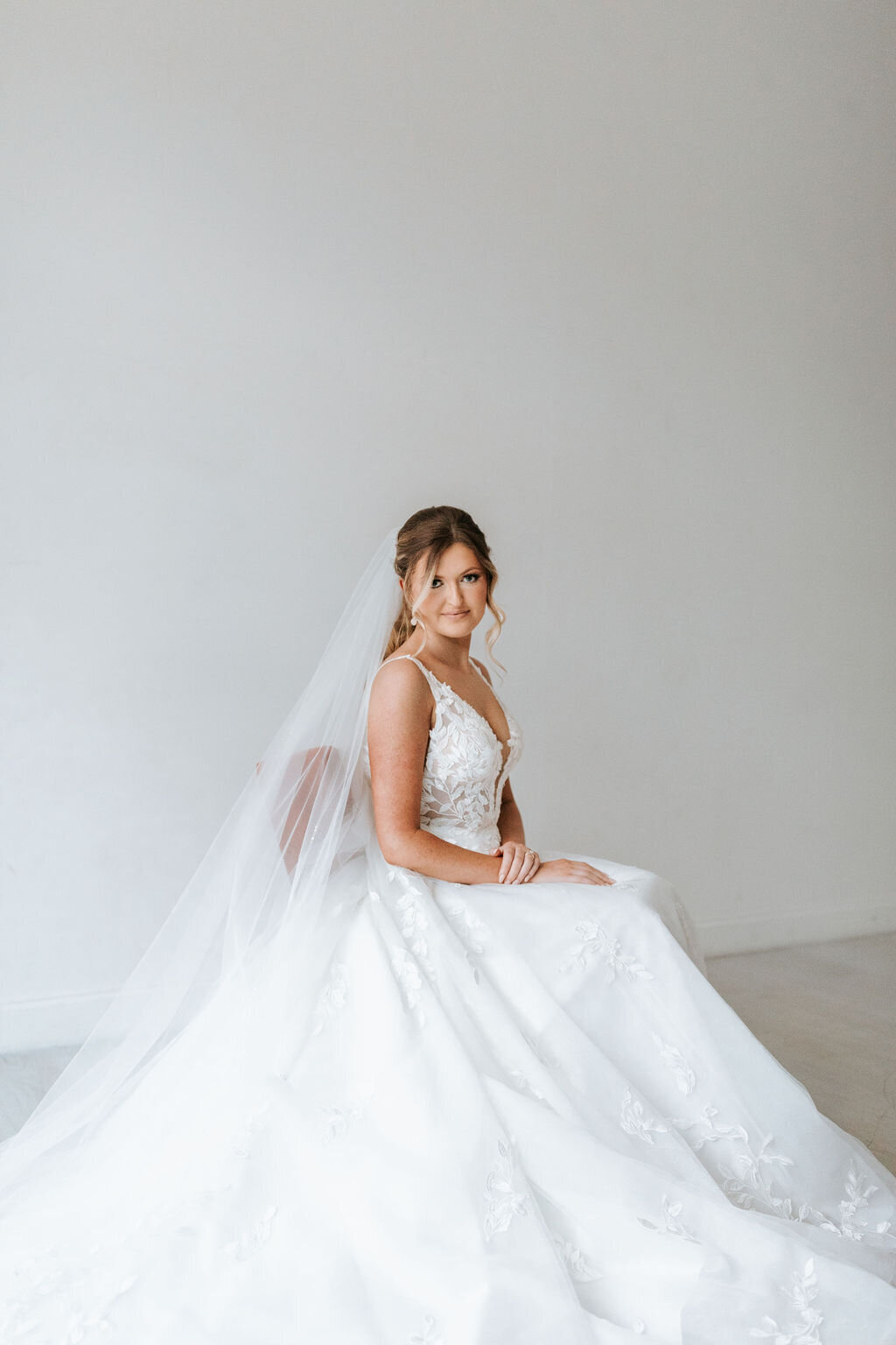 TaylorThibodeau'sBridalPortraits|ReibPhotography|OklahomaWeddingPhotographer-85